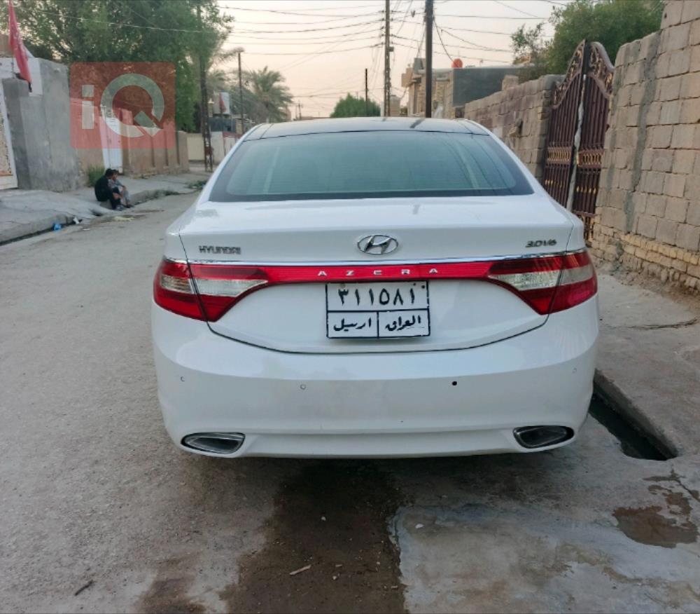هيونداي أزيرا